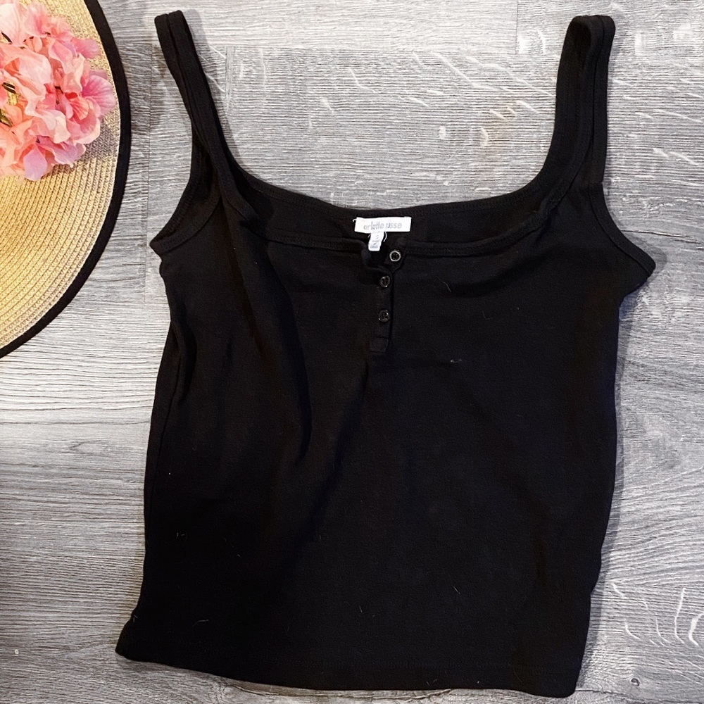Black top with buttons